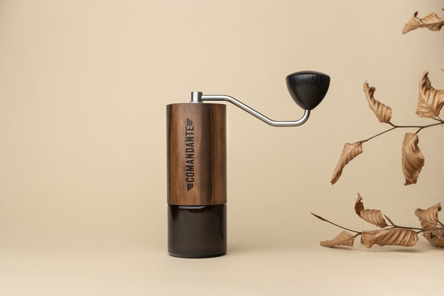 Кофемолка ручная Comandante C40 MK4 Liquid Amber 3307 фото